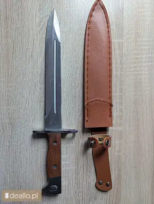 [eLicytacje] I licytacja - Nóż taktyczny AK-47 CCCP  - POZNANIAK.NET